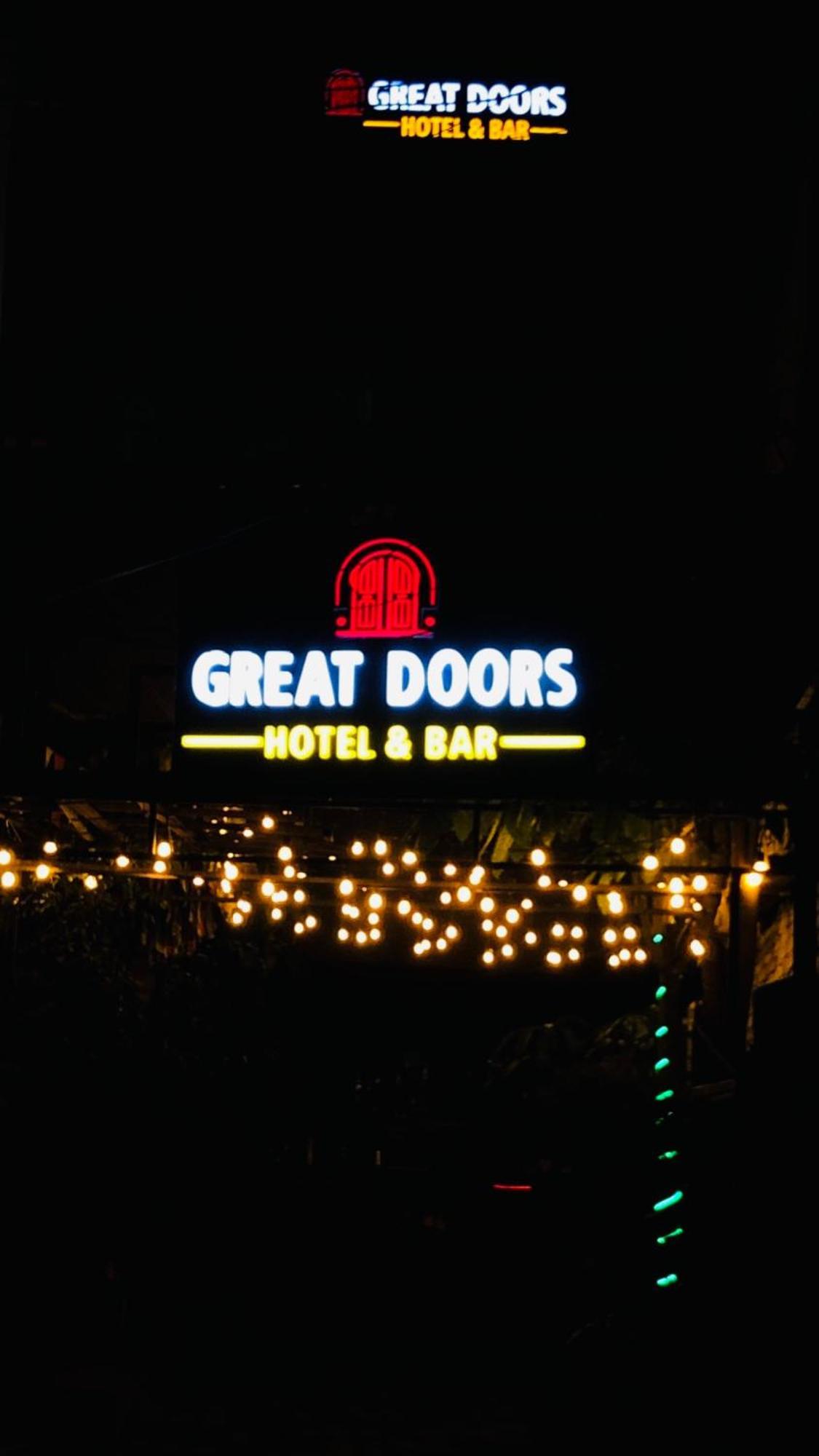 Great Doors Thamel Hotel Kathmandu Exterior photo