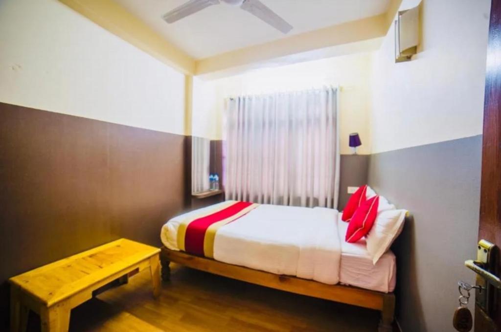 Great Doors Thamel Hotel Kathmandu Exterior photo